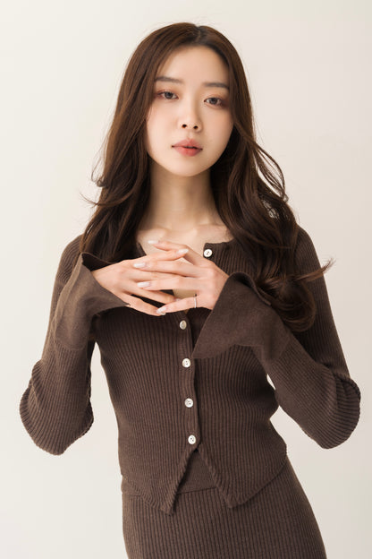 ニットカーデ＋スカートセット