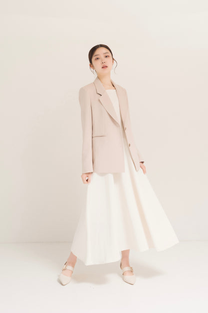 ゴールドボタンテーラードジャケット