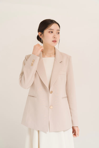 ゴールドボタンテーラードジャケット