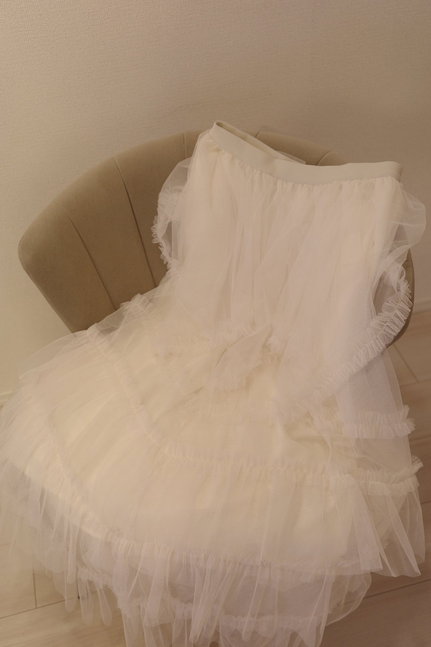 ボリュームアシメシフォンスカート