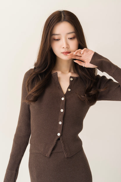 ニットカーデ＋スカートセット