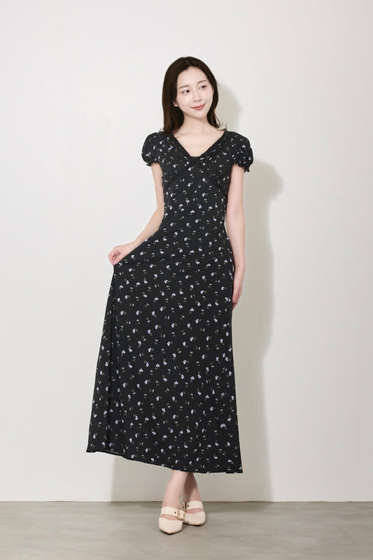 【PRE ORDER】
フラワーパフスリーブワンピ
