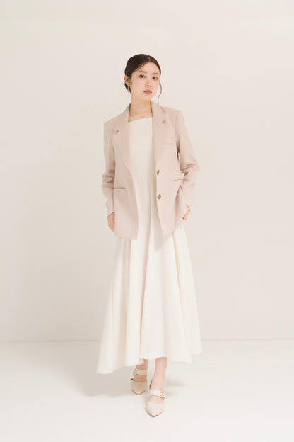 ゴールドボタンテーラードジャケット