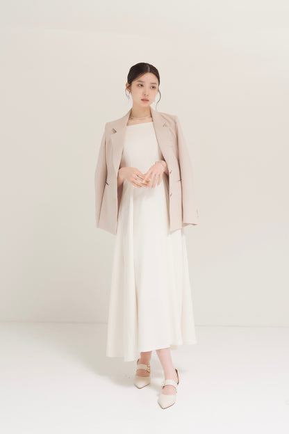 ゴールドボタンテーラードジャケット